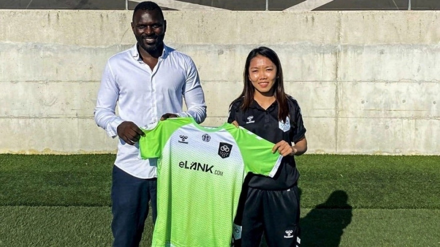 Striker Huynh Nhu eligible to play in Portugal